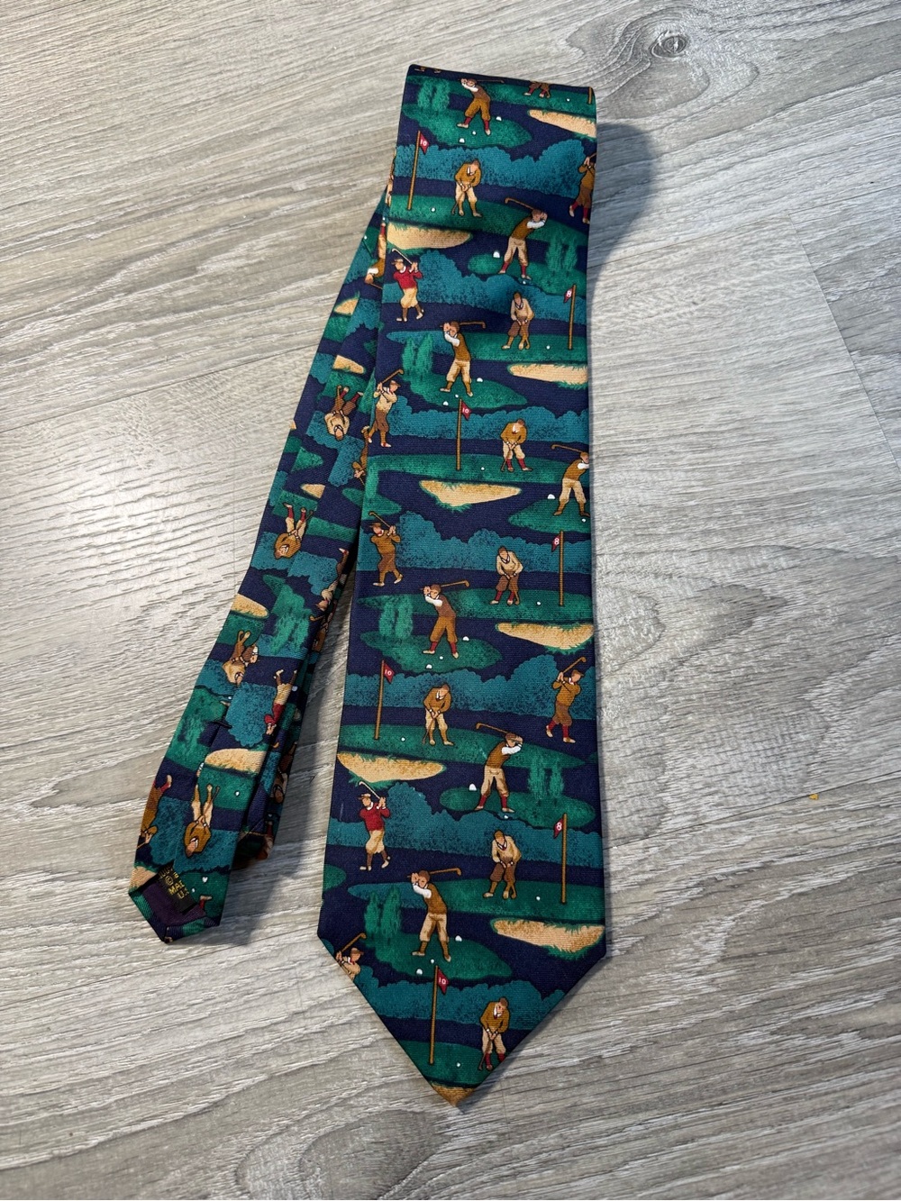 100% Silk Golf Neck Tie